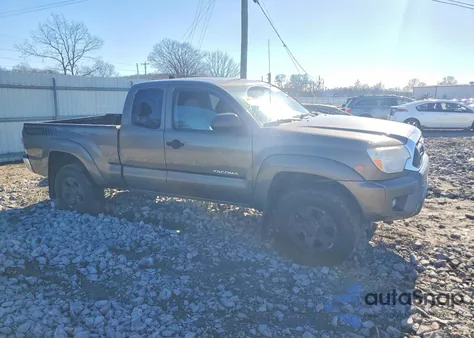 2014 Toyota Tacoma Prerunner Access Cab z USA, uszkodzony, nr VIN 5TFTU4GN3EX052263